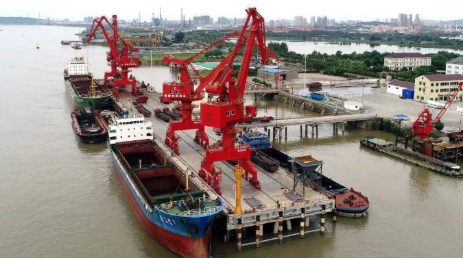 兴城概述露天料场港口封闭问题的实行方法